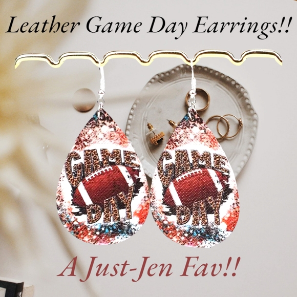 A Just-Jen Fav!!💖 2 Pairs of Women's Leather Game Day Football Earrings!!🏈💖 - Picture 12 of 16